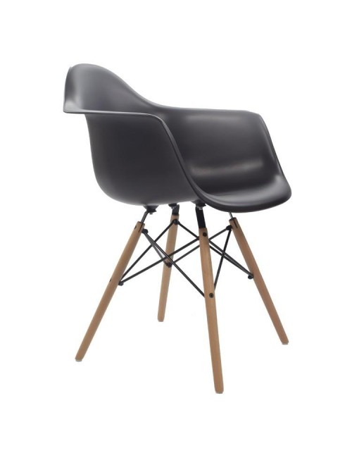 Silla Eames con patas de Madera color Negro
