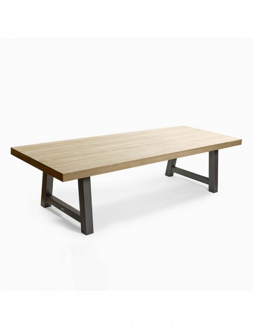 MESA DE TECA ENVEJECIDA Y PATAS DE METAL COLOR GRAFITO 240 X 100 CM